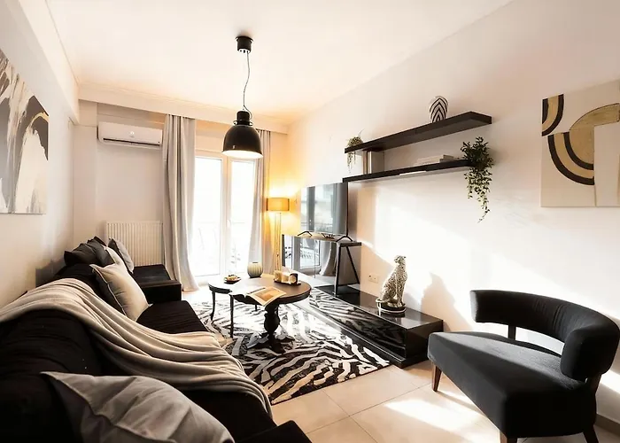 Elegant Spacious With Private Balcony * Θεσσαλονίκη