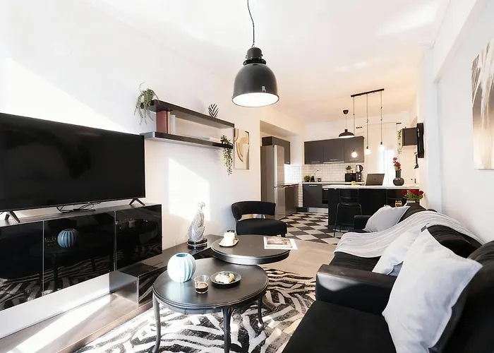 Elegant Spacious With Private Balcony Appartement